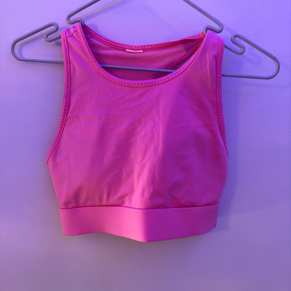 Pink Fabletics sports top with padding